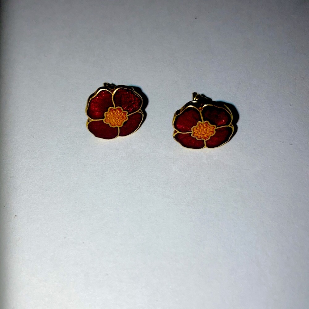 Small Cloisonné Flower Studs - Picture 5 of 5